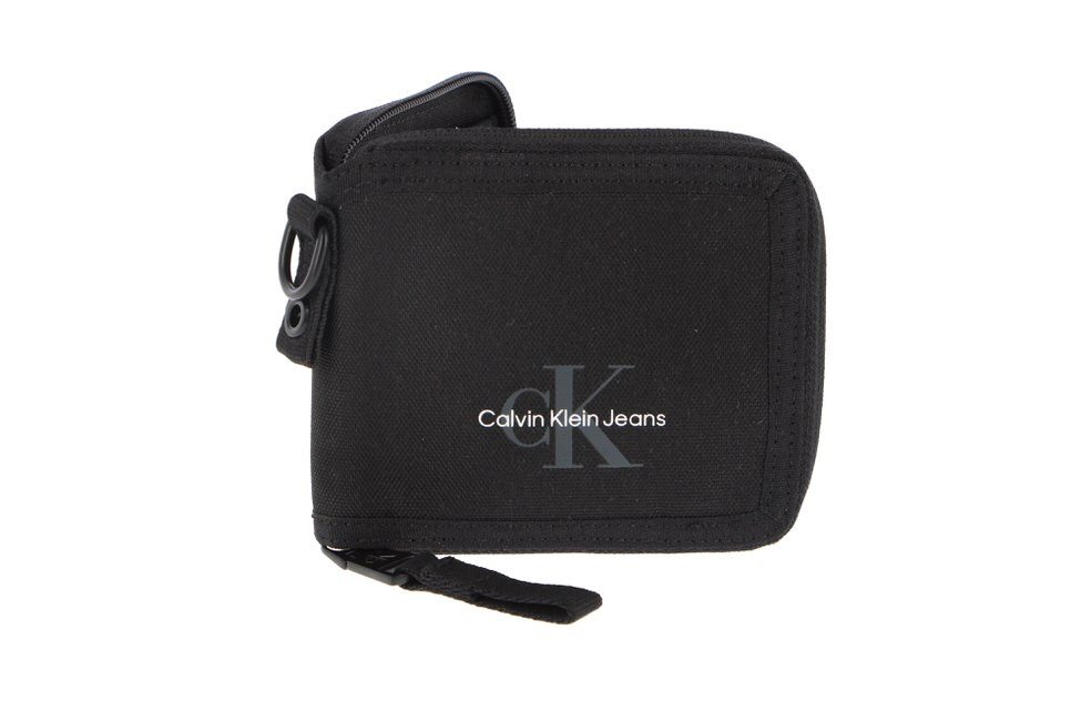 K50K510774BEH SPORT ESSENTIALS COMPACT ZIP UT