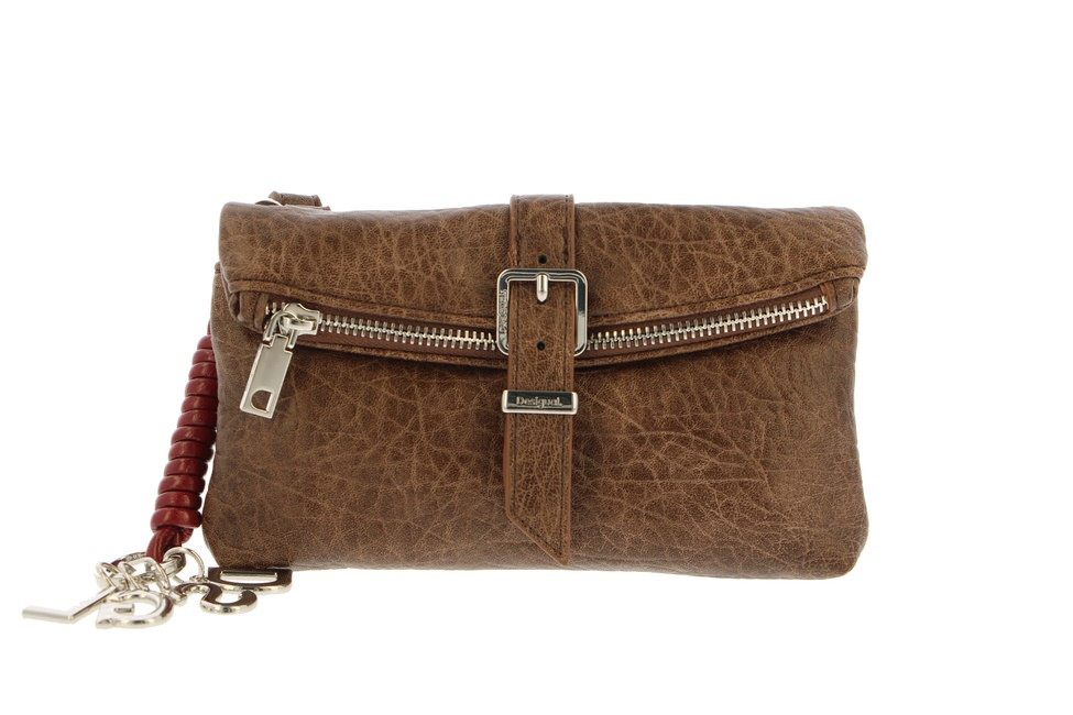 YP37 MONE HALF LOGO CLUTCH
